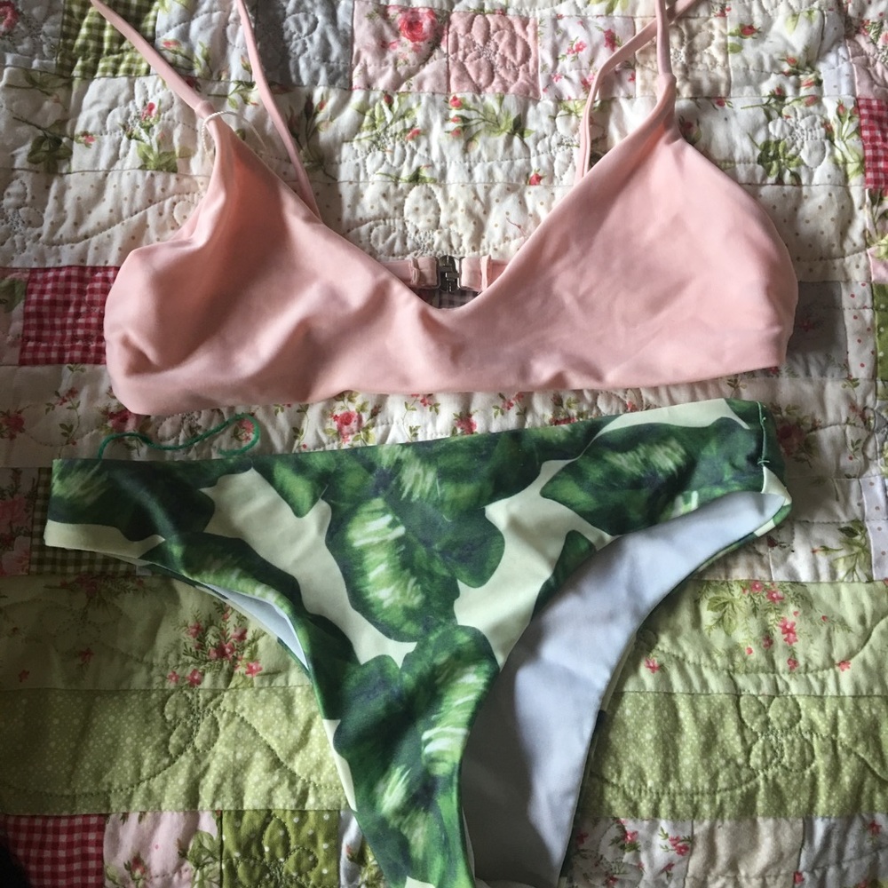 BIKINIS
